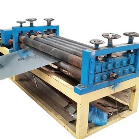 steel plate straightening machine